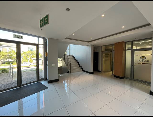 116M² OFFICE TO LET IN CENTURY CITY